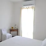 Casa Antu - Con 2 In Centro Abitato Feriehus Orosei